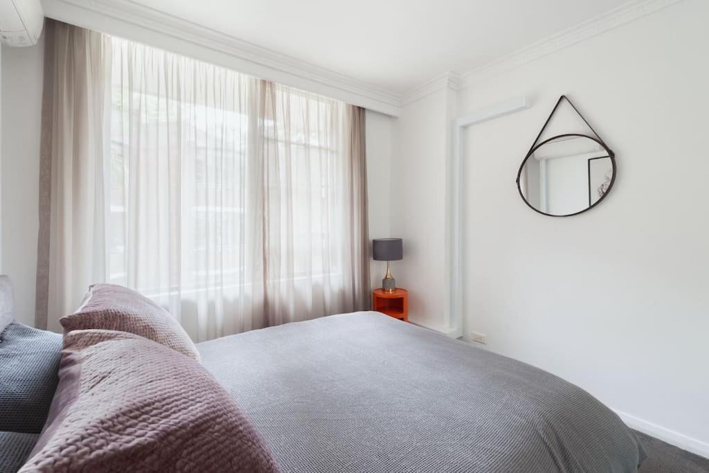 Appartamento Harbourside Style, 2 Bed, A/C, Pool -Elizabeth Bay Sydney Esterno foto