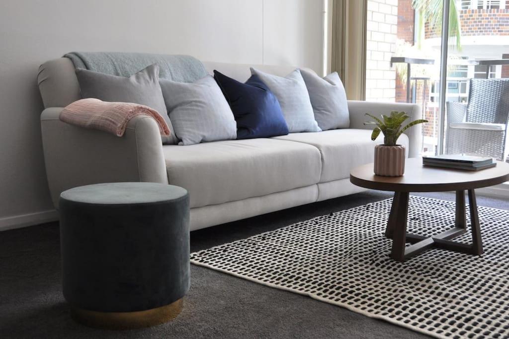 Appartamento Harbourside Style, 2 Bed, A/C, Pool -Elizabeth Bay Sydney Esterno foto